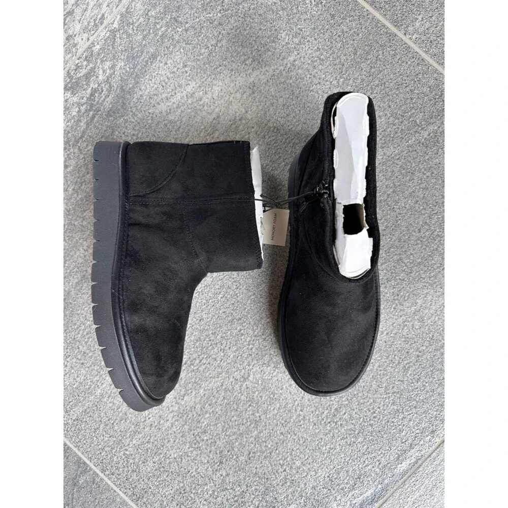 NWT Universal Thread “May” Black Faux Suede Ankle Boots Women’s 7 Memory Foam